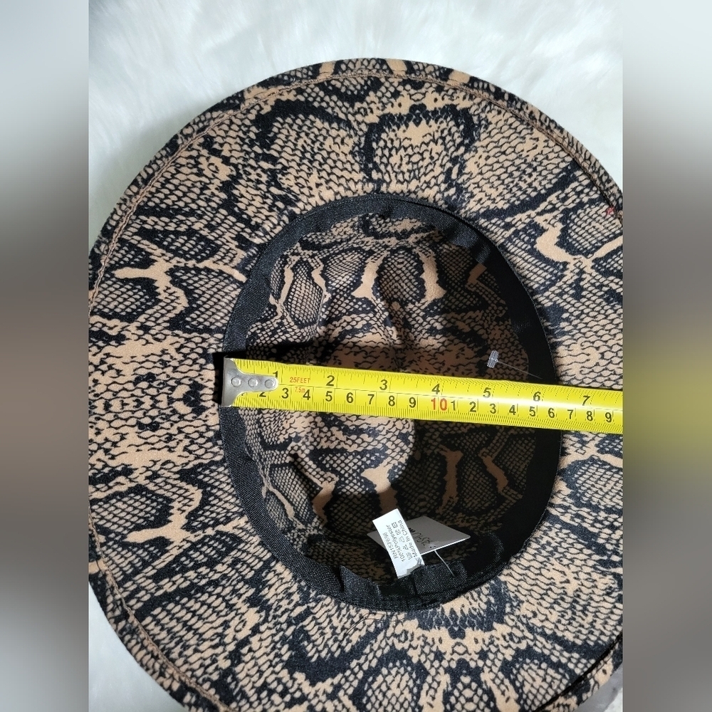 Tan and Black Reptile Skin Pattern - Picture 9 of 11